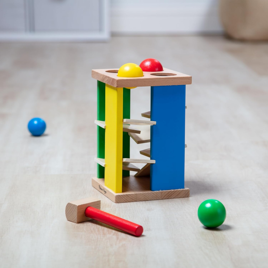 Melissa & Doug სათამაშო პანდუსი ბურთებით და ჩაქუჩით