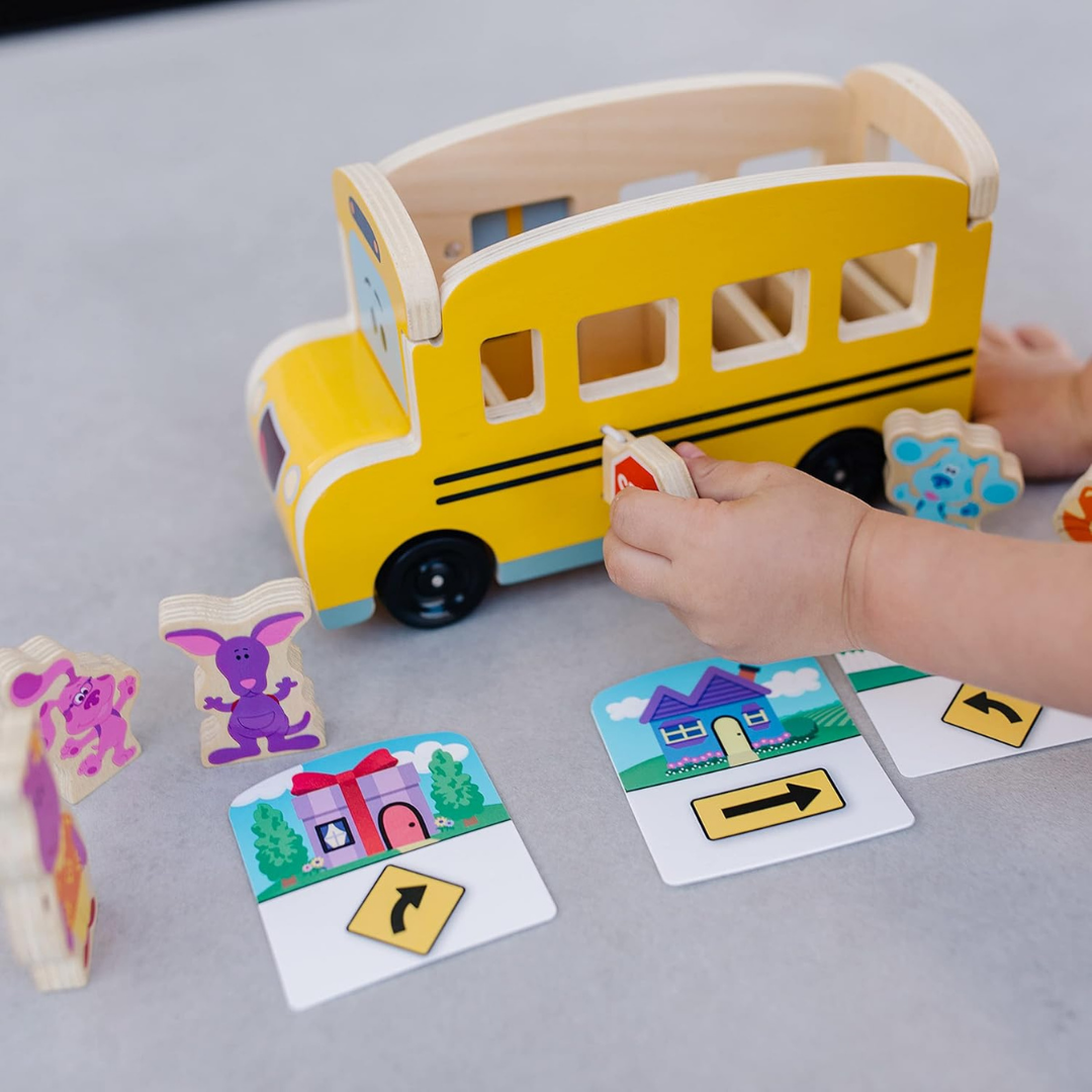 Melissa & Doug BCY Wooden Pull Back School Bus (6)